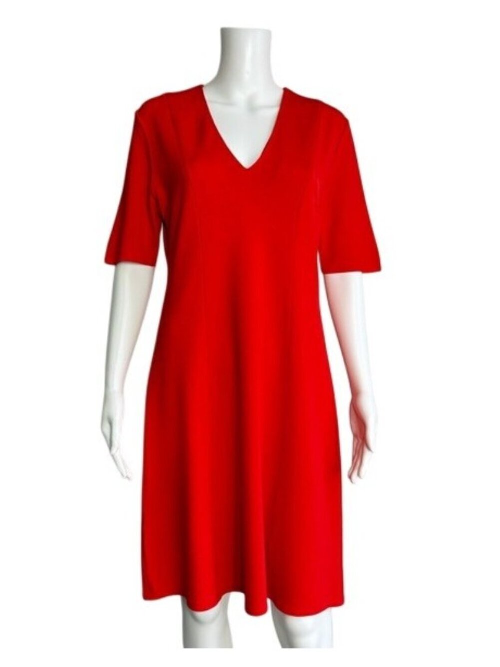 St. John Red Knit V-Neck Dress – Size 8